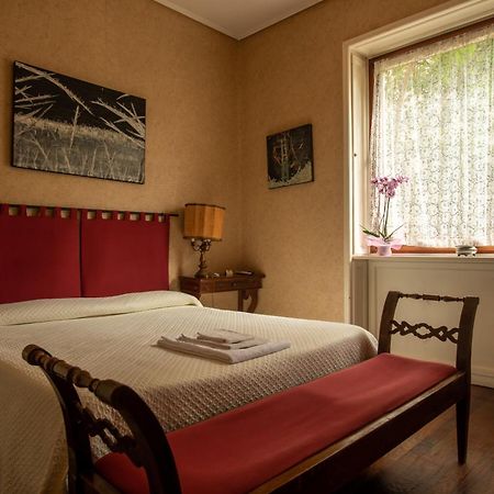 Locanda Dei Buoni E Cattivi Cagliari Luaran gambar