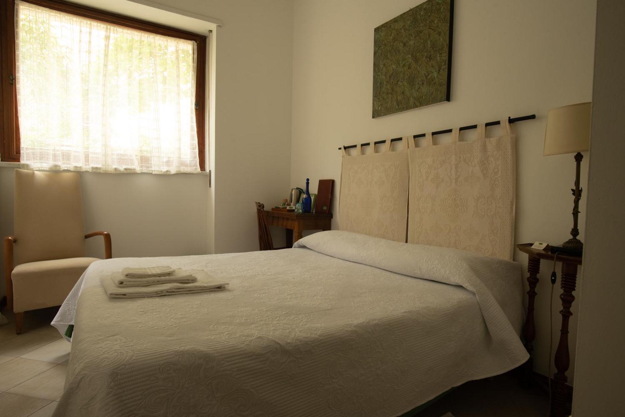 Locanda Dei Buoni E Cattivi Cagliari Luaran gambar